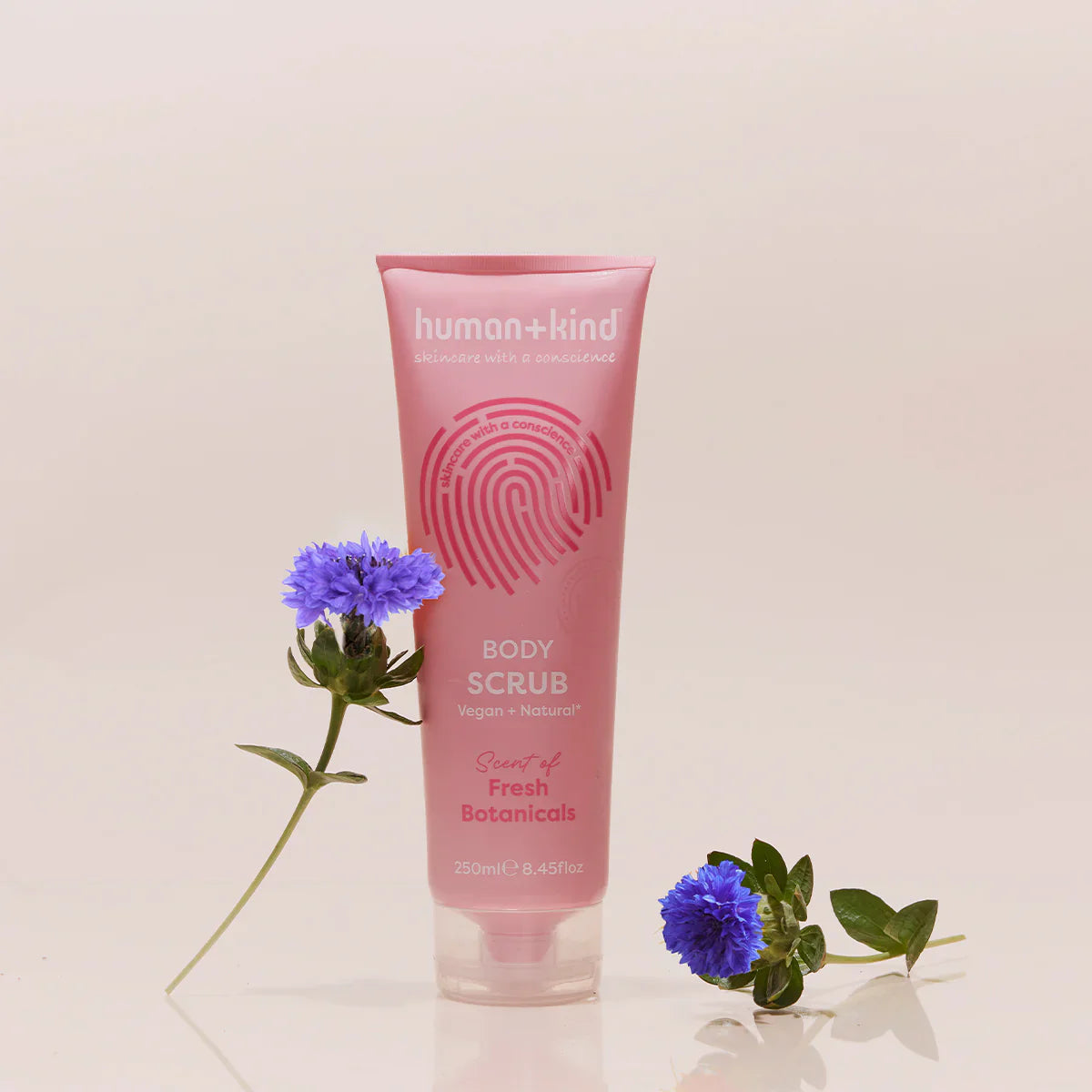 human-kind-body-scrub-fresh-botanicals-250ml-41250395-5