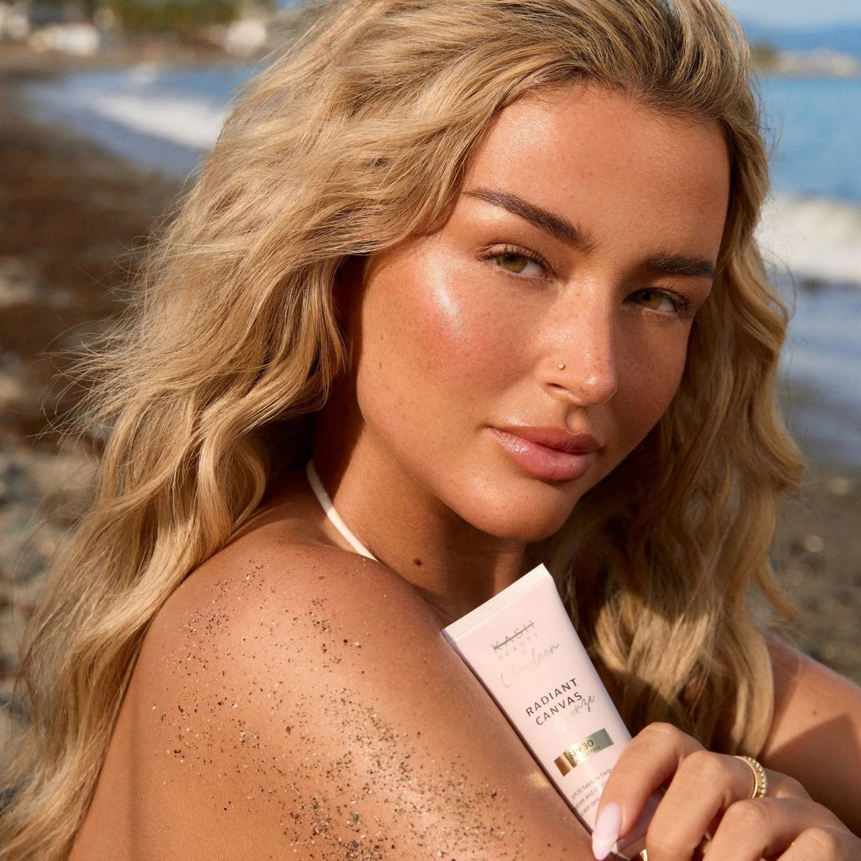 kash-beauty-charlene-radiant-bronze-spf-canvas-primer-spf002-3