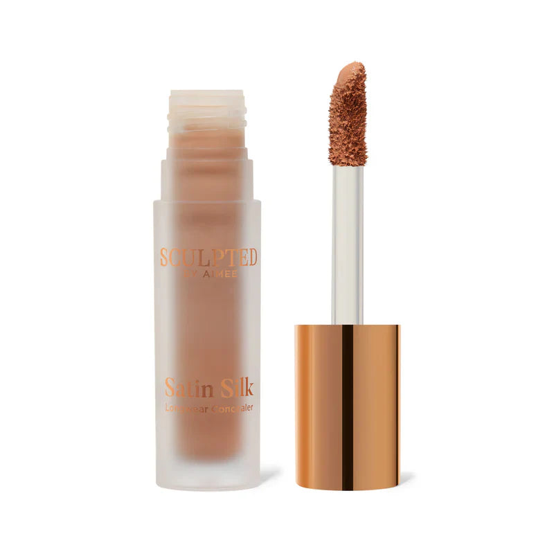 sculpted-by-aimee-satin-silk-longwear-concealer-10