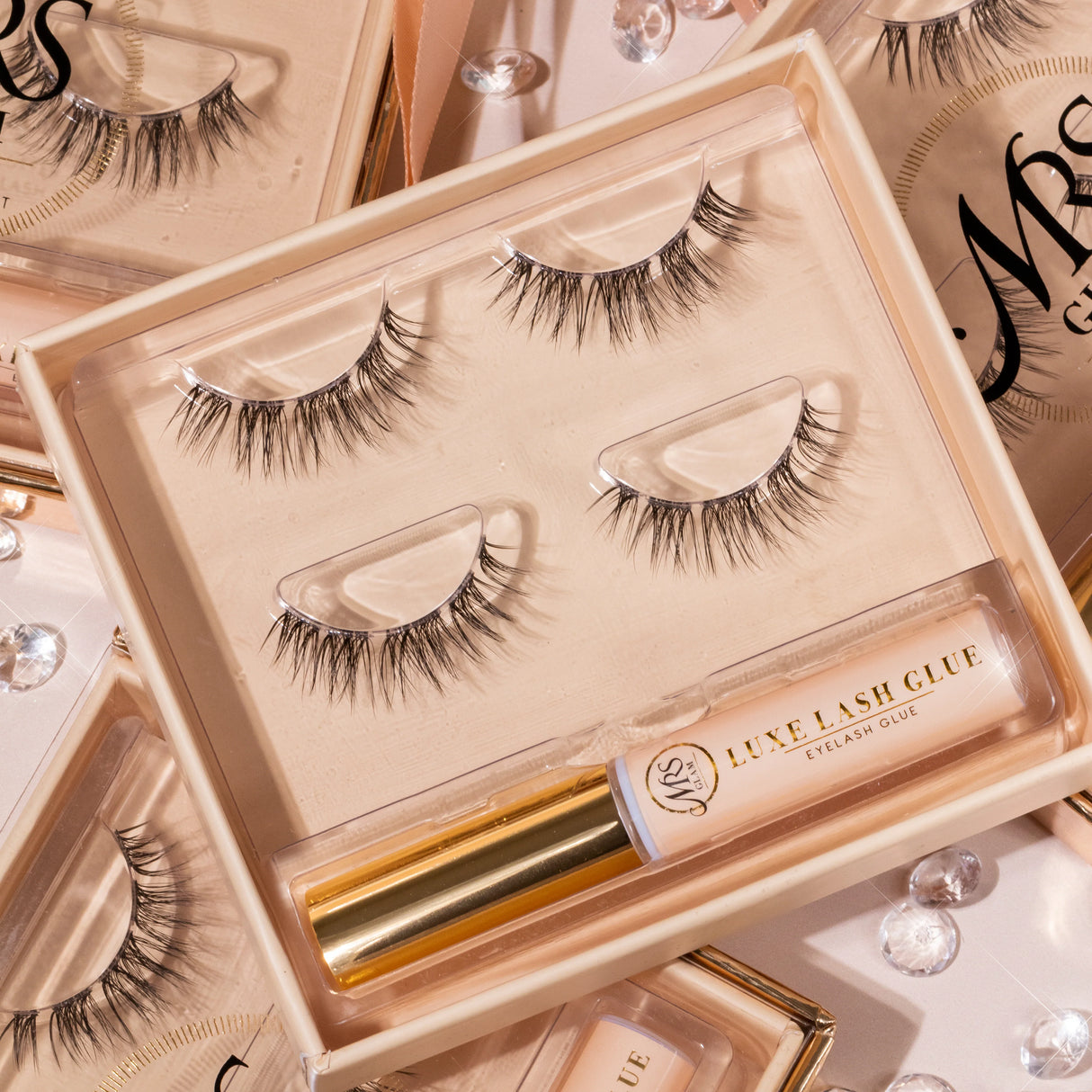 Mrs Glam Mrs Flutter Cluster Lash Set