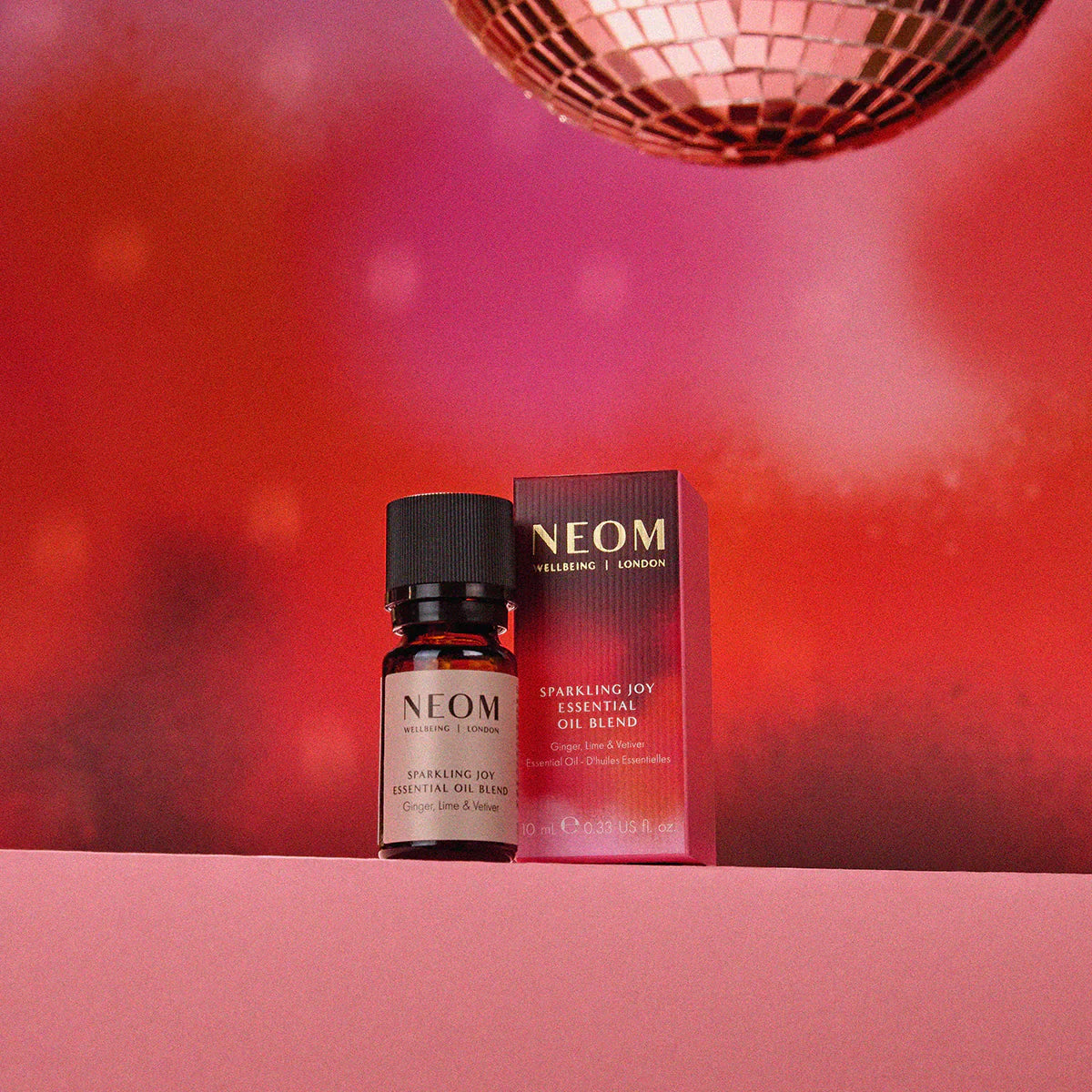 neom-xmas-25-sparkling-joy-essential-oil-blend-10ml-1221102-2