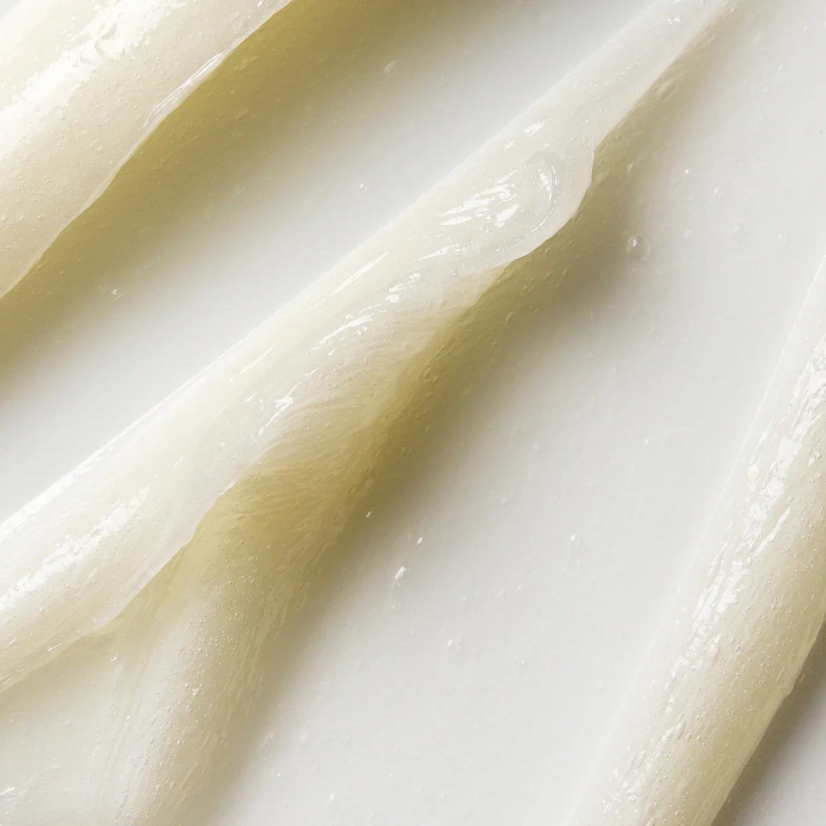 sculpted-lip-treat-15ml-liptr-3