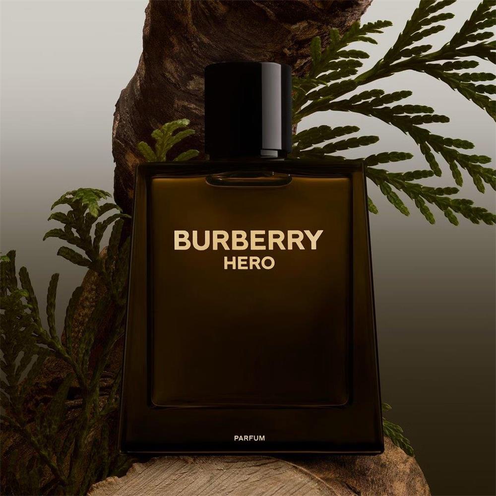 burberry-hero-parfum-for-men-2