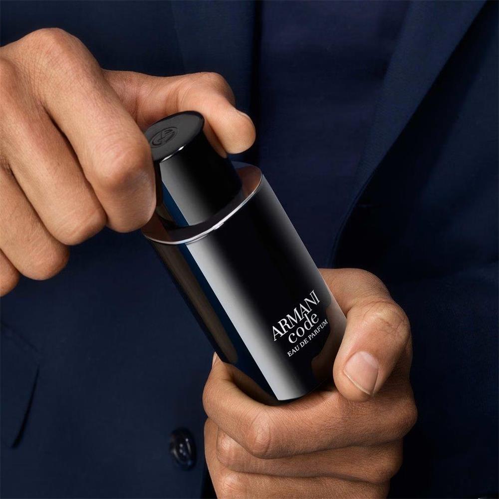 giorgio-armani-code-eau-de-parfum-3