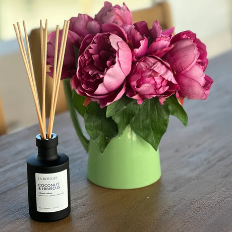 la-bougie-coconut-hibiscus-diffuser-2