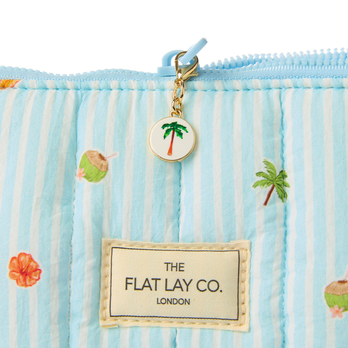 THE FLATLAY CO FLCEP-PLA | PADDED ESSENTIAL MAKEUP POUCH - PLAYA