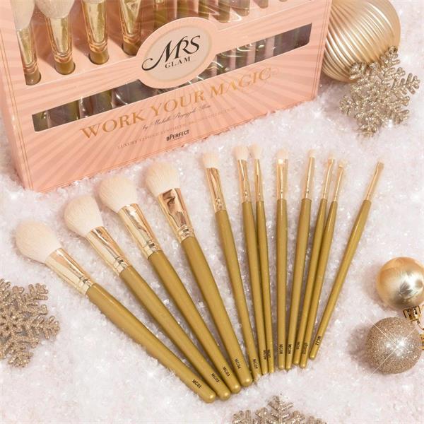 Mrs Glam By Michelle Work Your Magic Brush Set