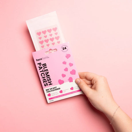 face-facts-24-blemish-patches-hearts-c0120-3