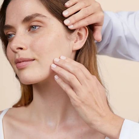 avene-cleanance-comedomed-30ml-3-798048-2