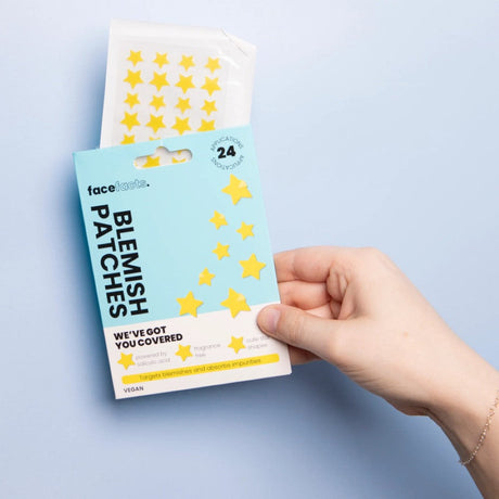 face-facts-24-blemish-patches-stars-c0120-3