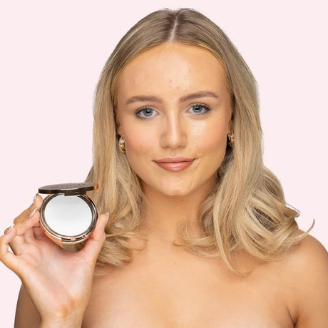 sculpted-by-aimee-velvet-veil-pressed-setting-powder-2