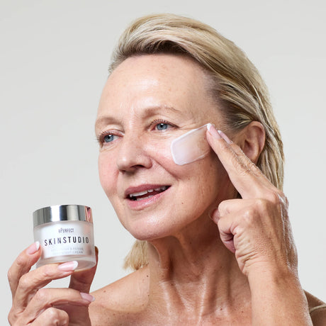 perfect-skin-studio-replenish-revive-recovery-cream-50ml-bpe0779-3