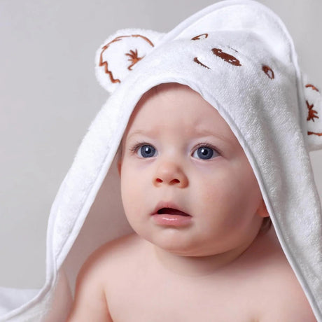 paddington-xmas-25-hooded-baby-towel-1099251-3