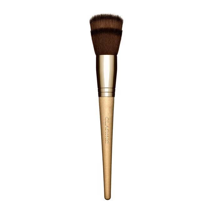 clarins-multi-use-foundation-brush-80038816-1