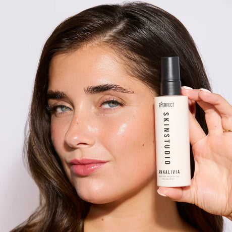 bperfect-skin-studio-annalivia-radiant-hydrating-facial-mist-bpe0801-2