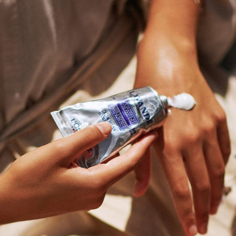 loccitane-lavender-hand-cream-75ml-2